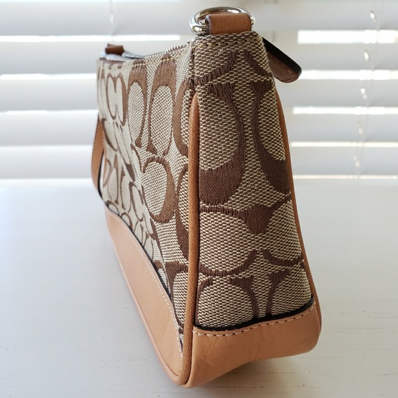 Coach Purse - Picture 5 of 6